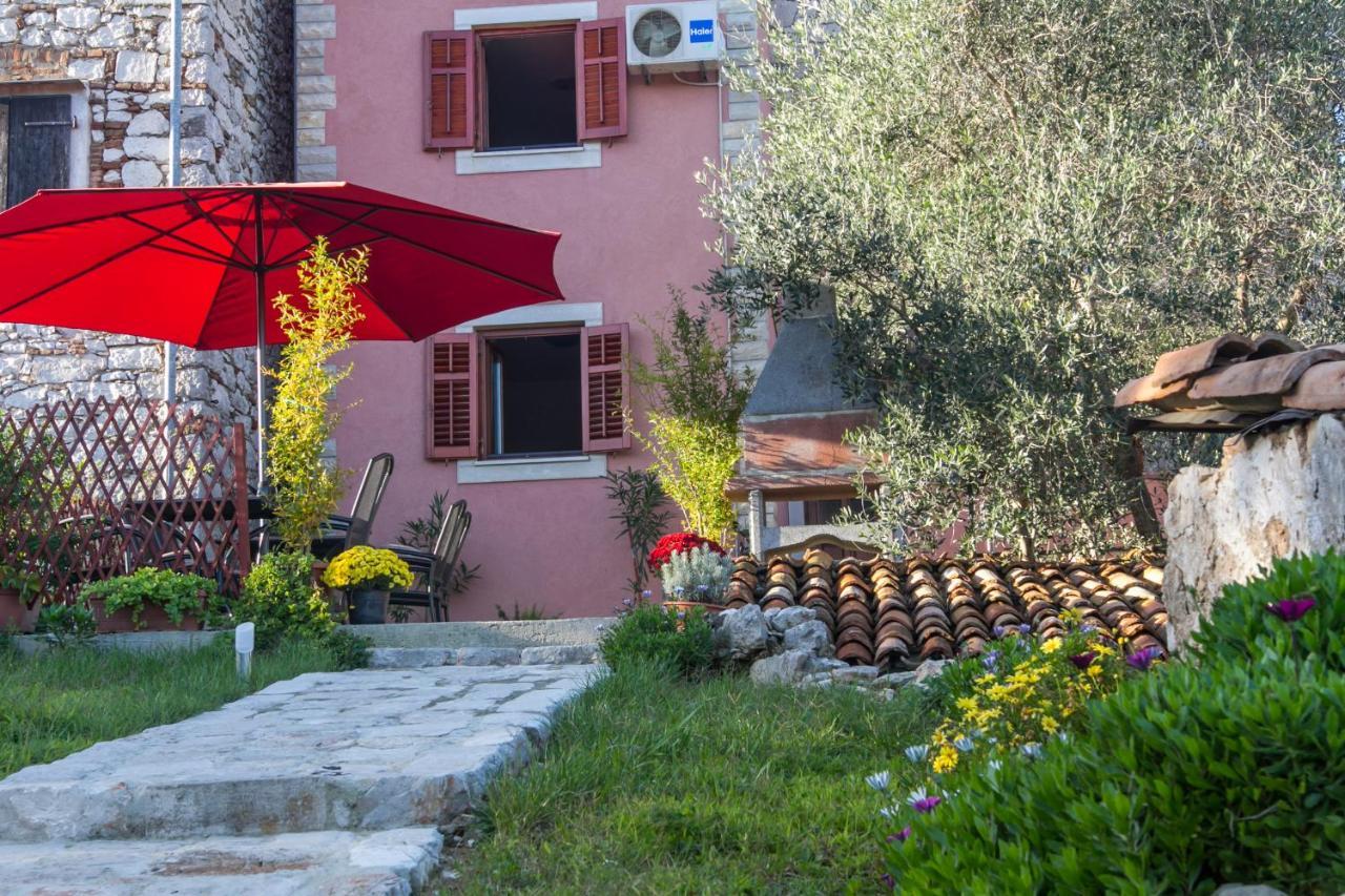 Apartments Rosa Mali Lošinj Exteriör bild
