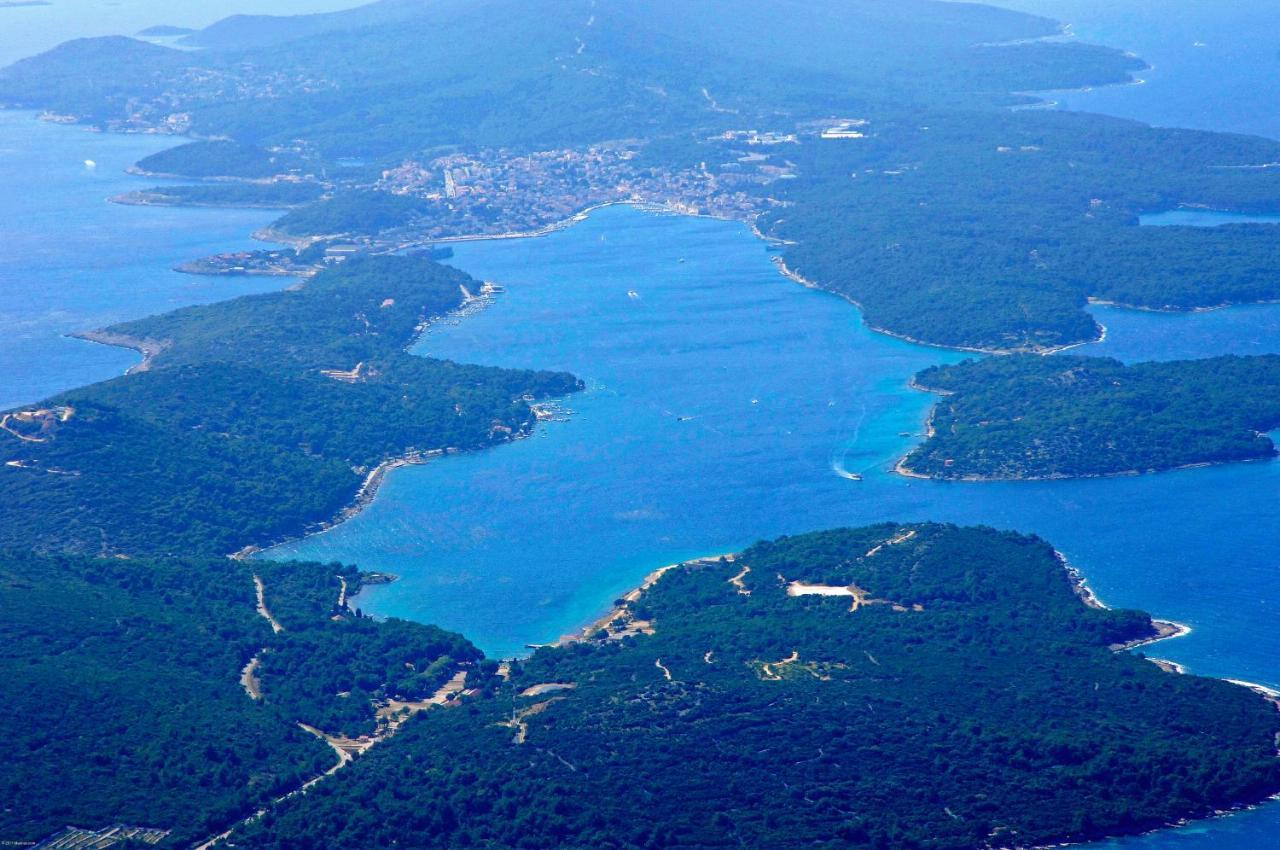 Apartments Rosa Mali Lošinj Exteriör bild